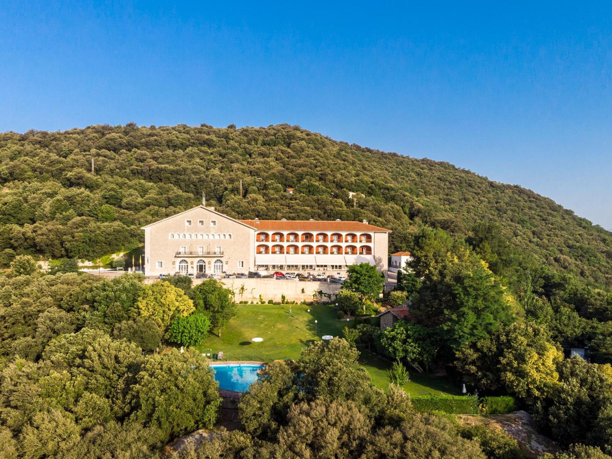 Parador De Vic-Sau Tavernoles Eksteriør billede