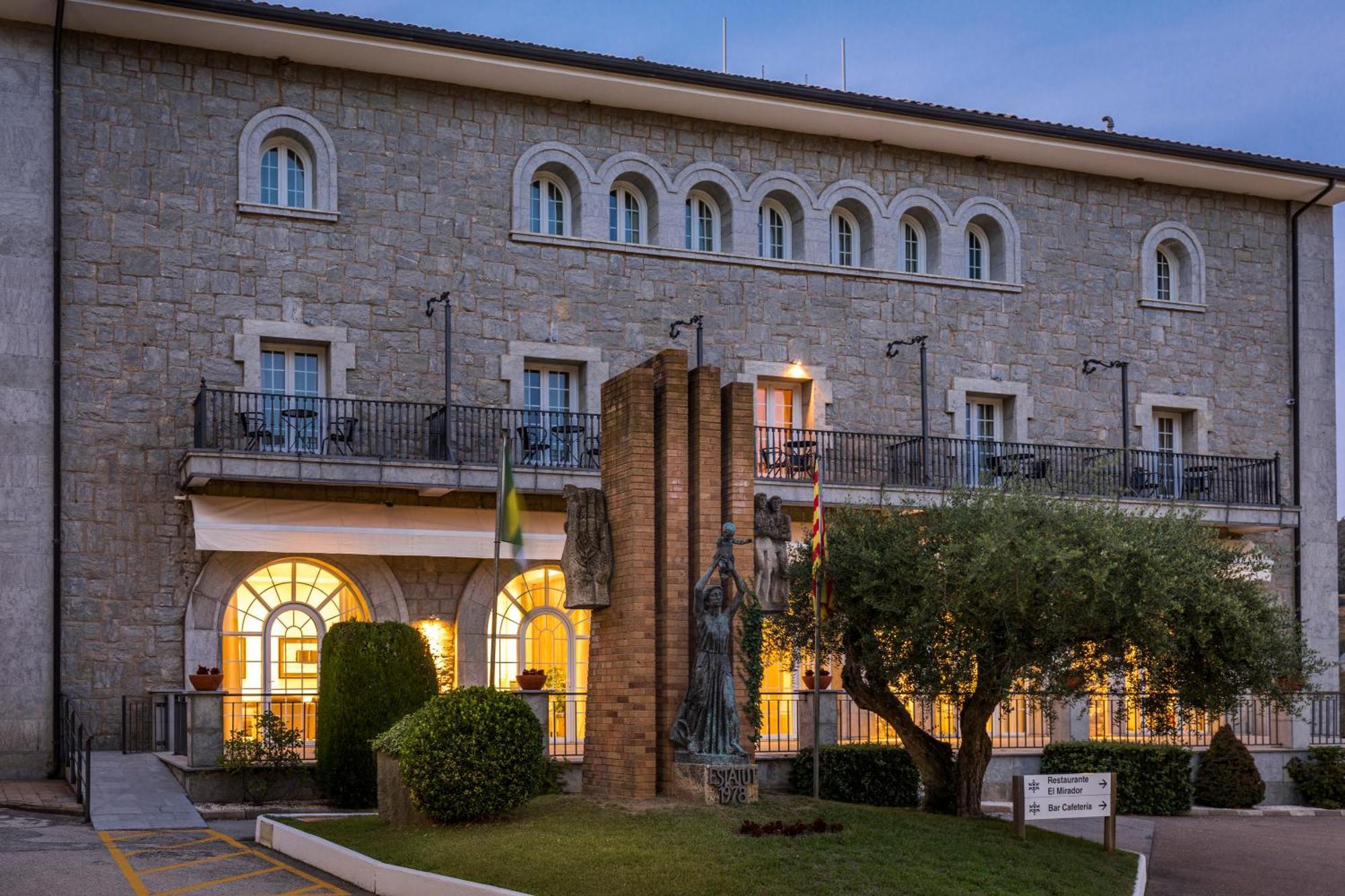 Parador De Vic-Sau Tavernoles Eksteriør billede