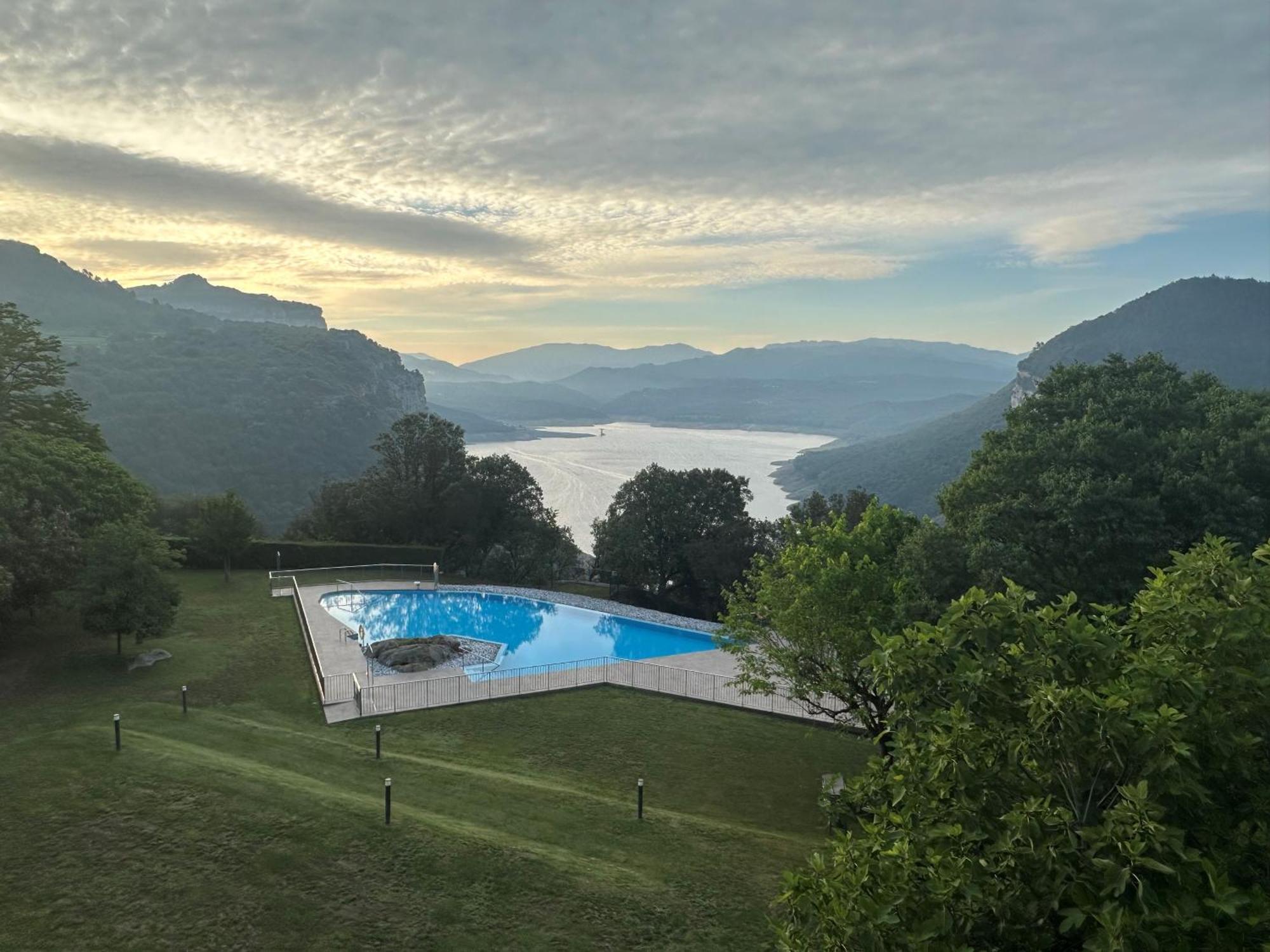 Parador De Vic-Sau Tavernoles Eksteriør billede